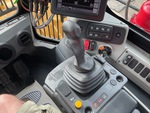 Control Station with Comandi idraulici