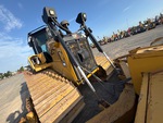 Hydraulics with Blade Lift Cylinders