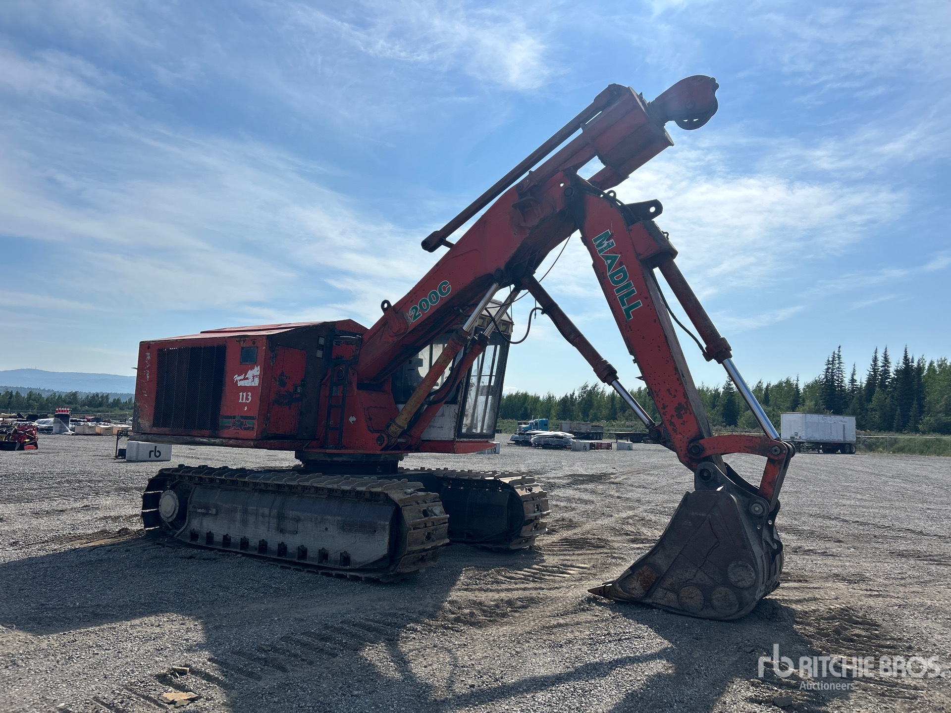 2005 Madill 3200C