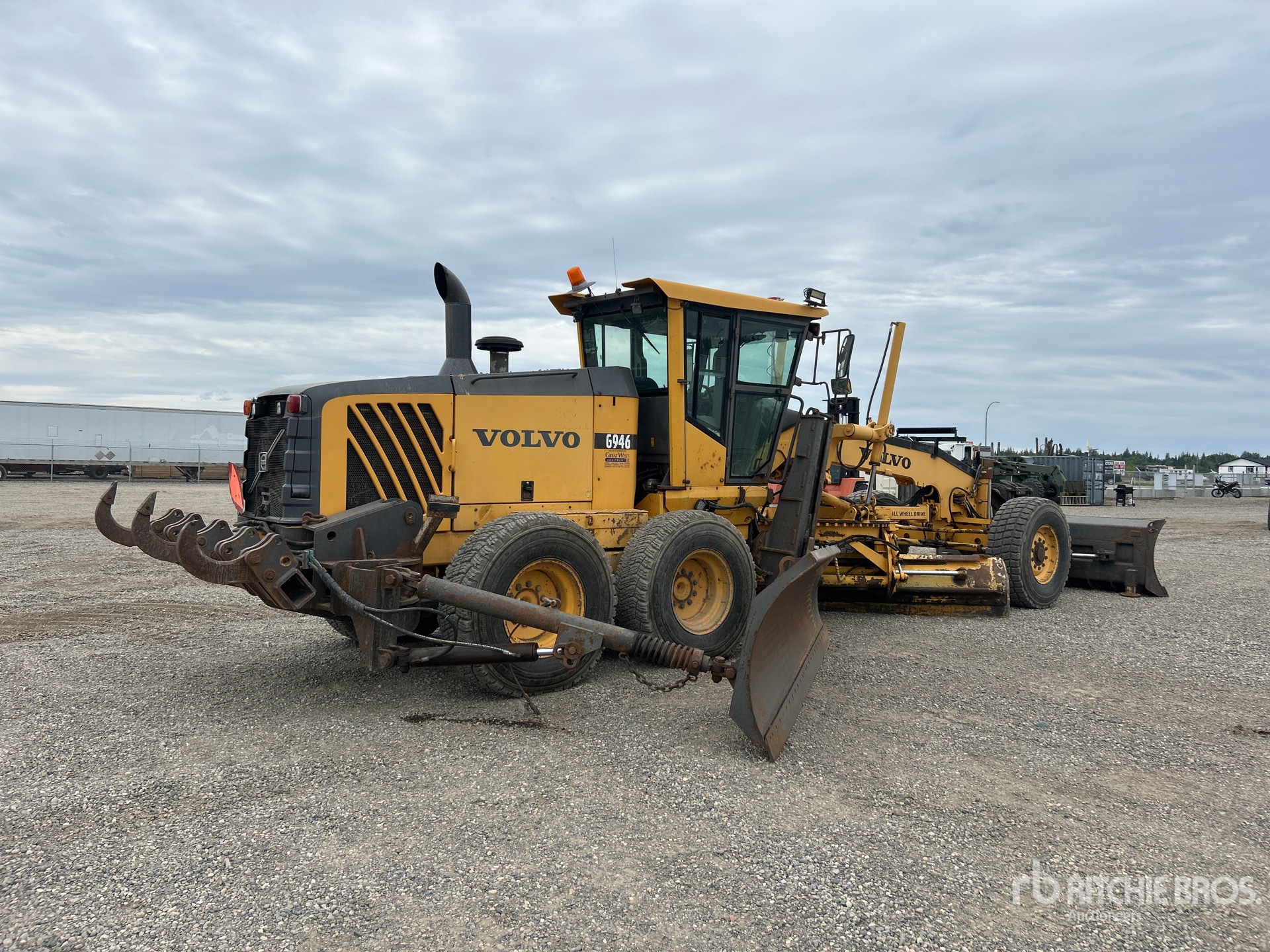 2008 Volvo G946