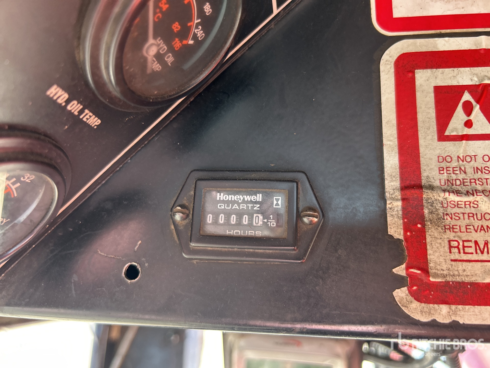 1994 Madill 3800