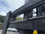 Hydraulics with Fork Positioning Cylinder (on fork carriage)