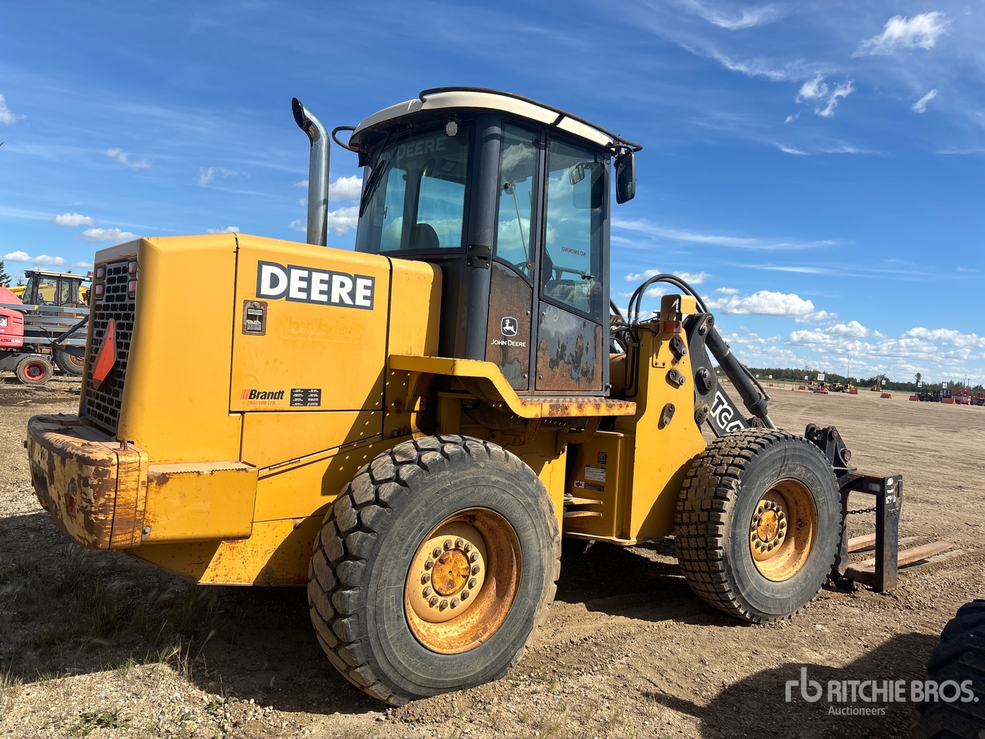2004 John Deere TC44H