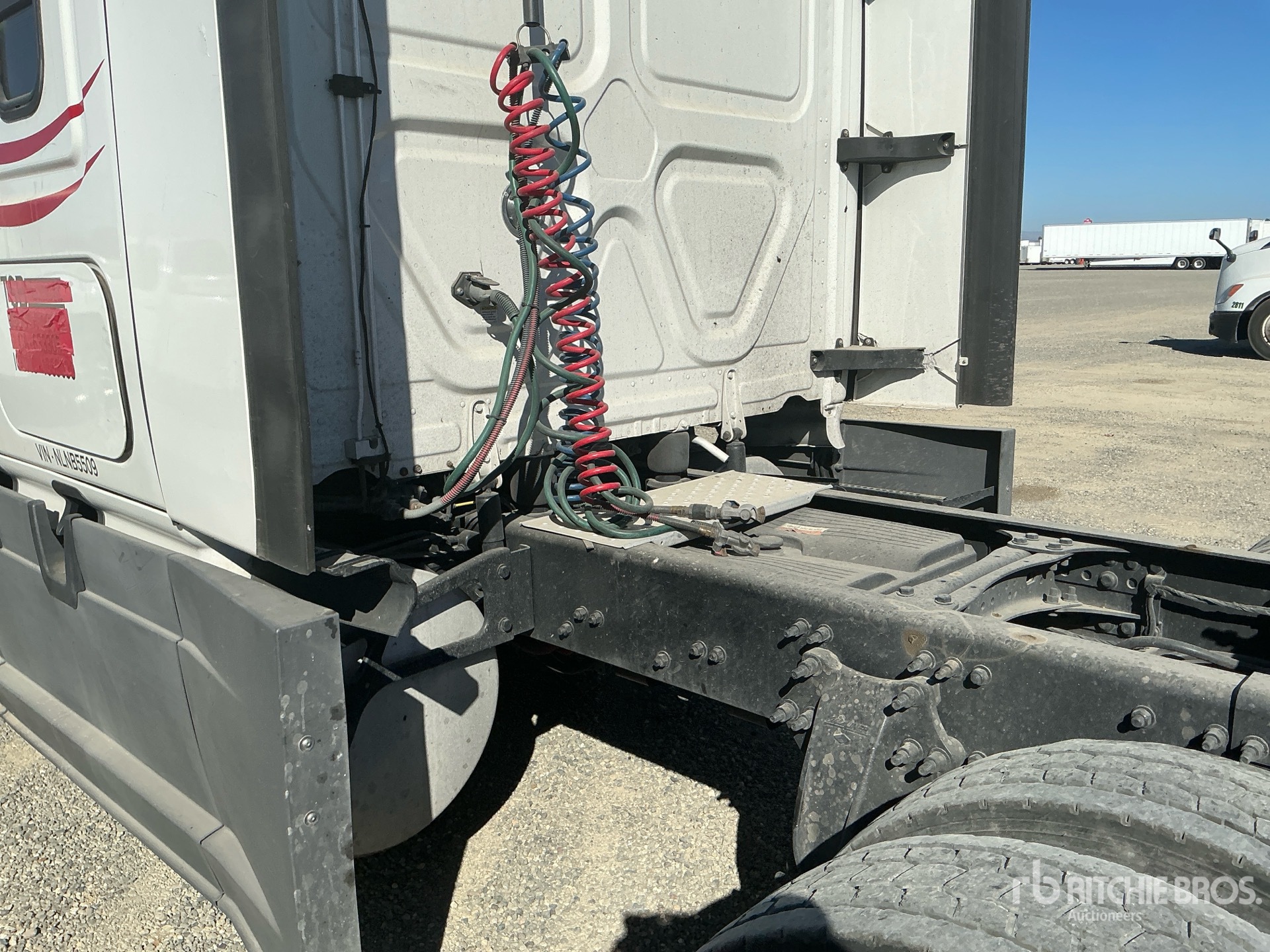 2022 Freightliner CASCADIA 126