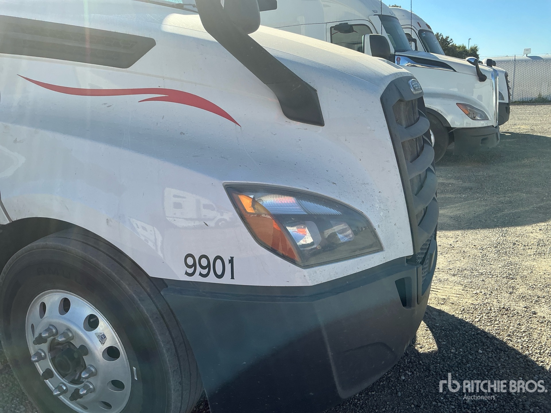 2022 Freightliner CASCADIA 126