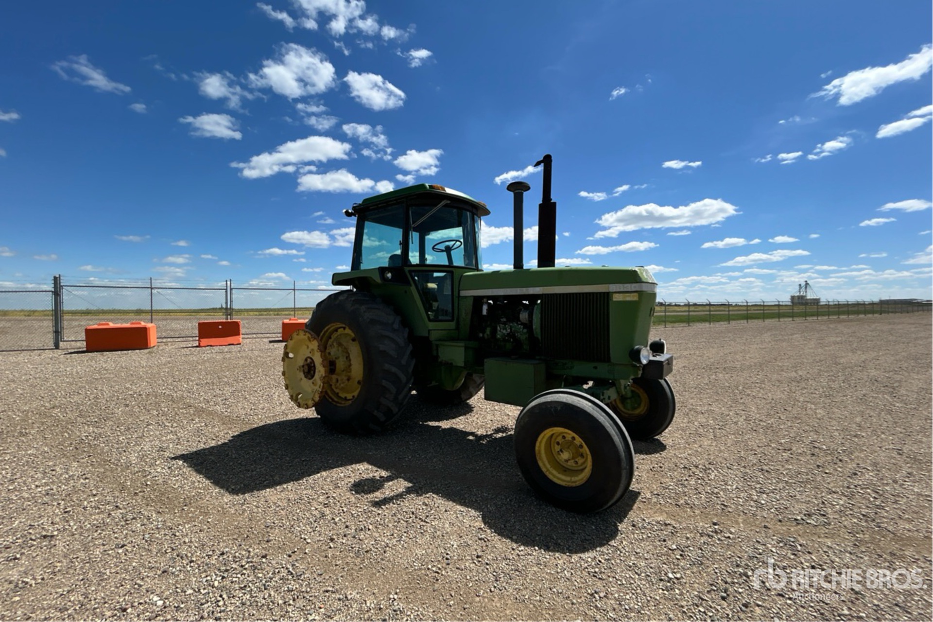 1975 John Deere 4630