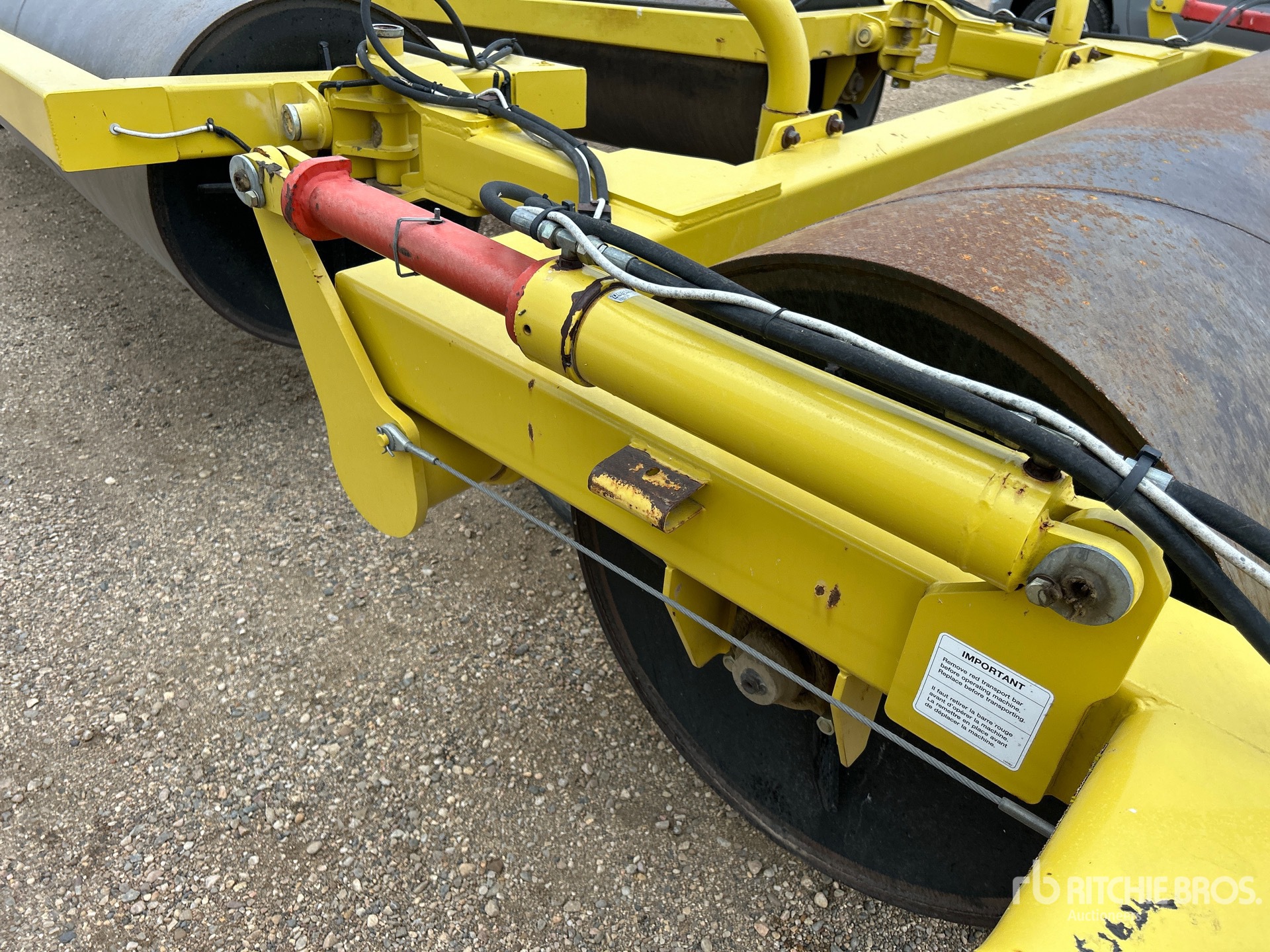 2004 Degelman LR7645
