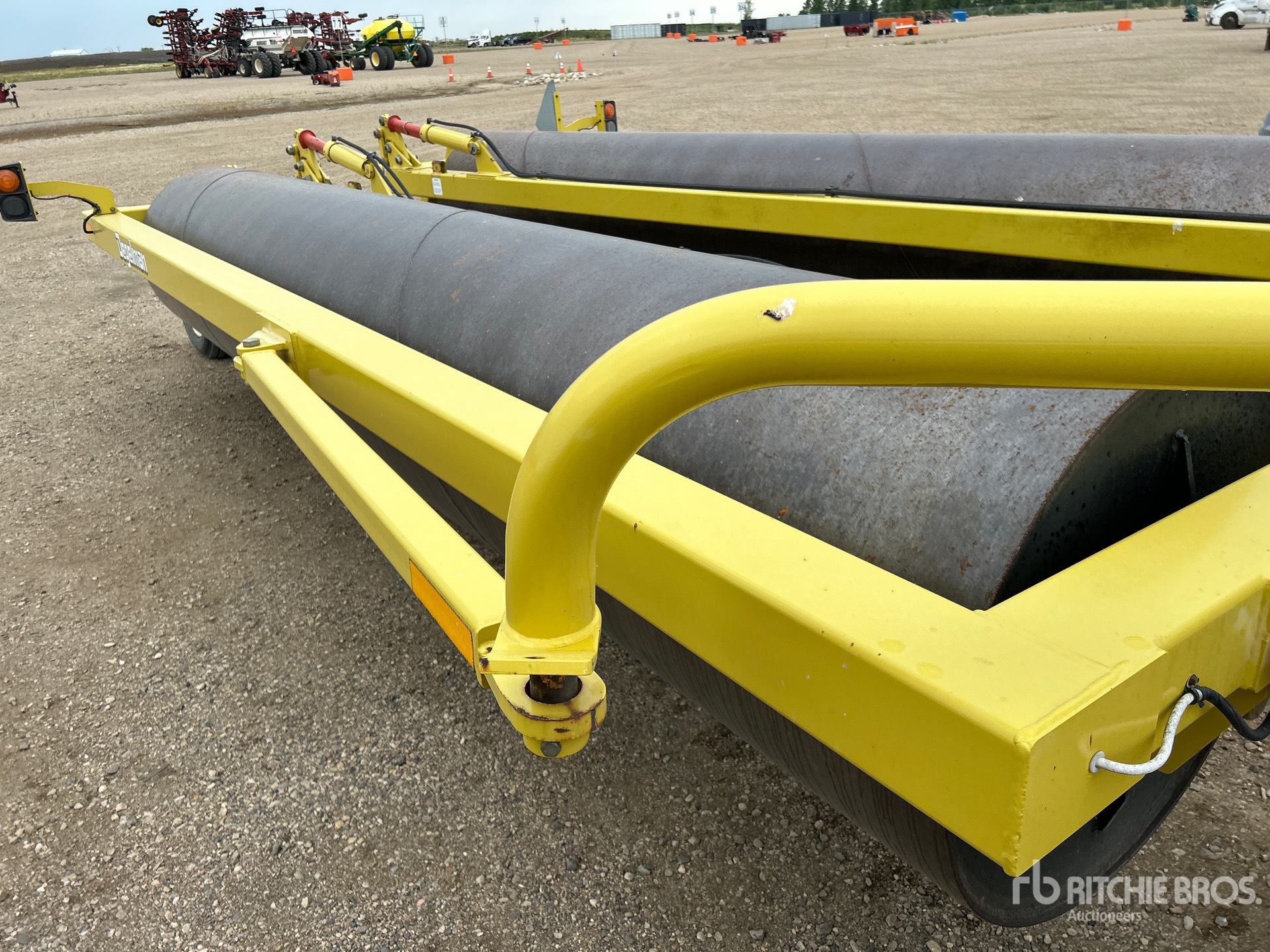 2004 Degelman LR7645
