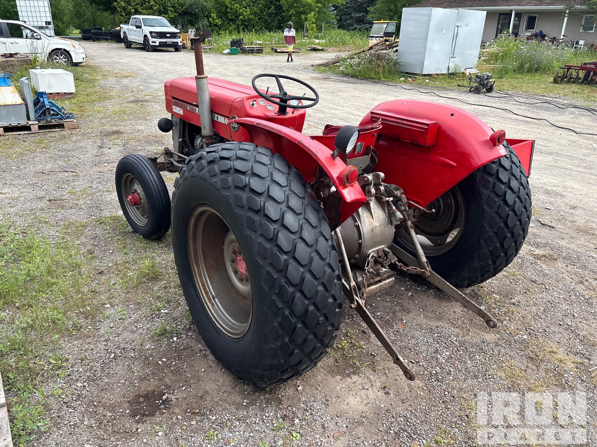 General Appearance with Picture, Left Rear Corner
