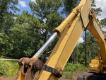 Hydraulics with Bucket Cylinder