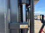 Hydraulics with Mast Lift Cylinders