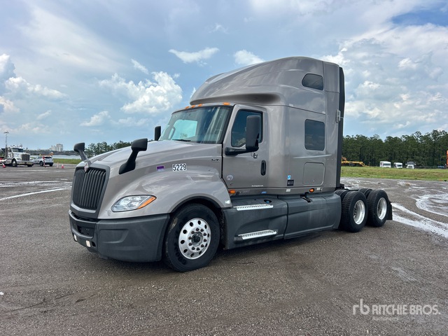 2022 International Lt625 6x4 T/a Sleeper Truck Tractor