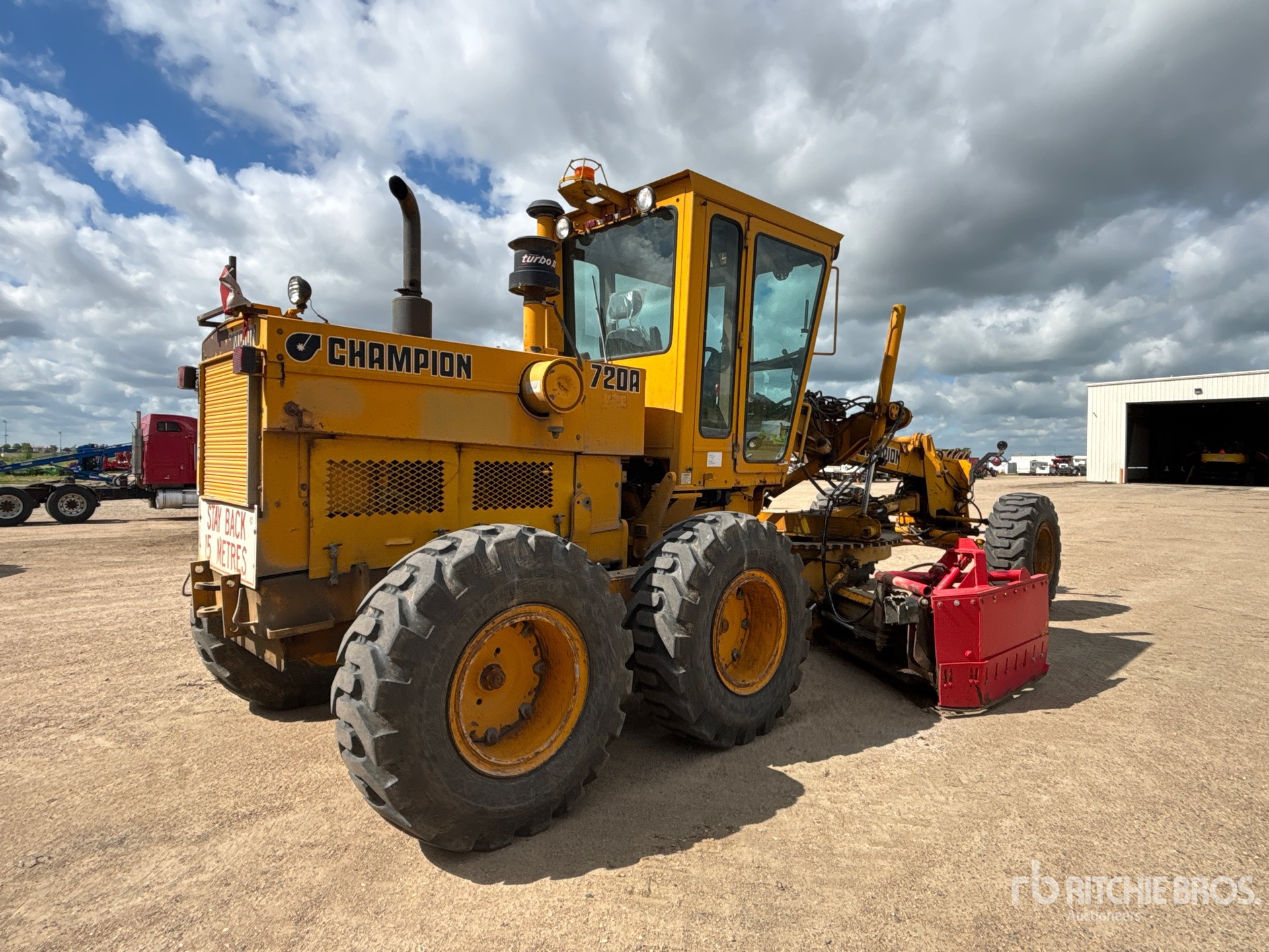 General Appearance with Picture, Right Rear Corner