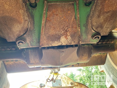 Drivetrain with Rear Drive Axle
