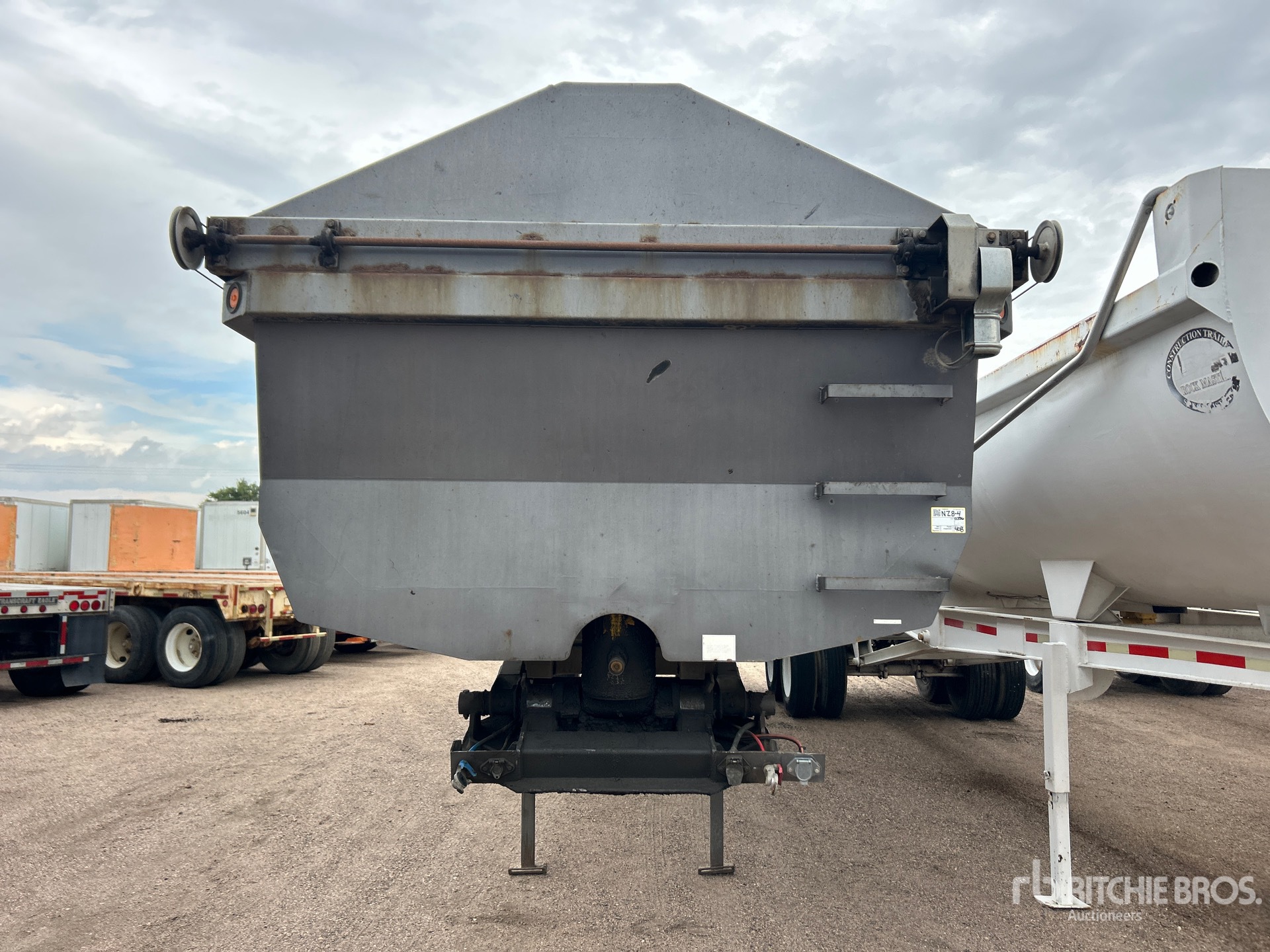 2018 Armor Lite 38 ft T/A