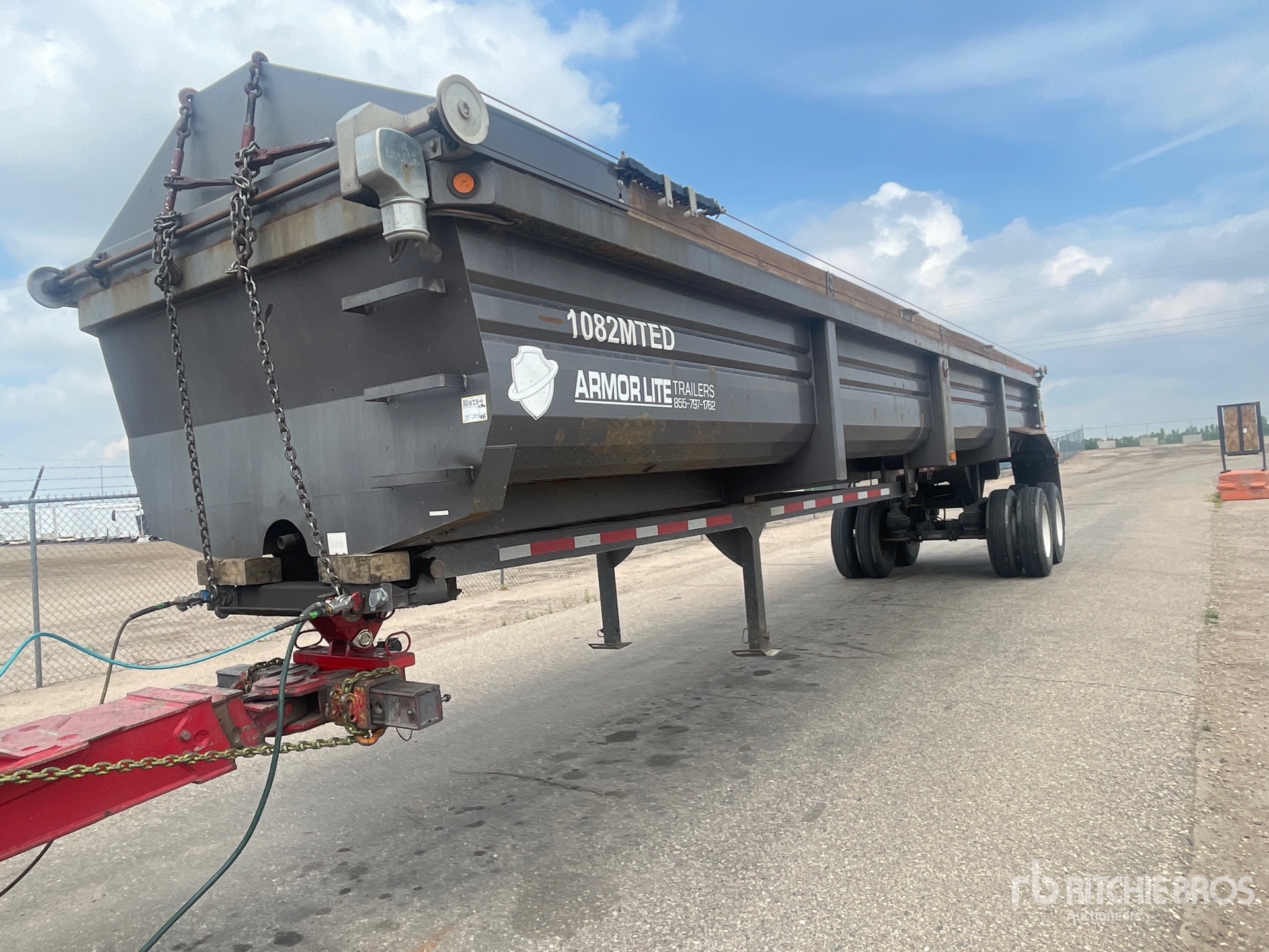 2018 Armor Lite 38 ft T/A