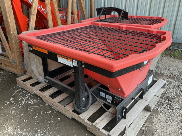 Kubota V5005 Electric Salt Spreader - Fits UTV (Unused) Kubota V5005 Electric Salt Spreader - Fits UTV (Unused)