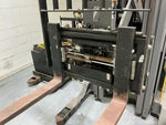Hydraulics with Fork Positioning Cylinder (on fork carriage)