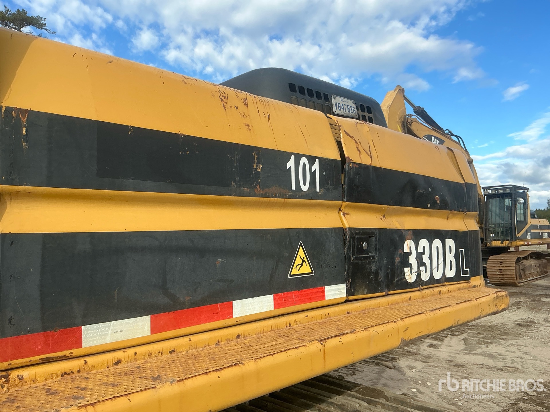 1998 Caterpillar 330B L