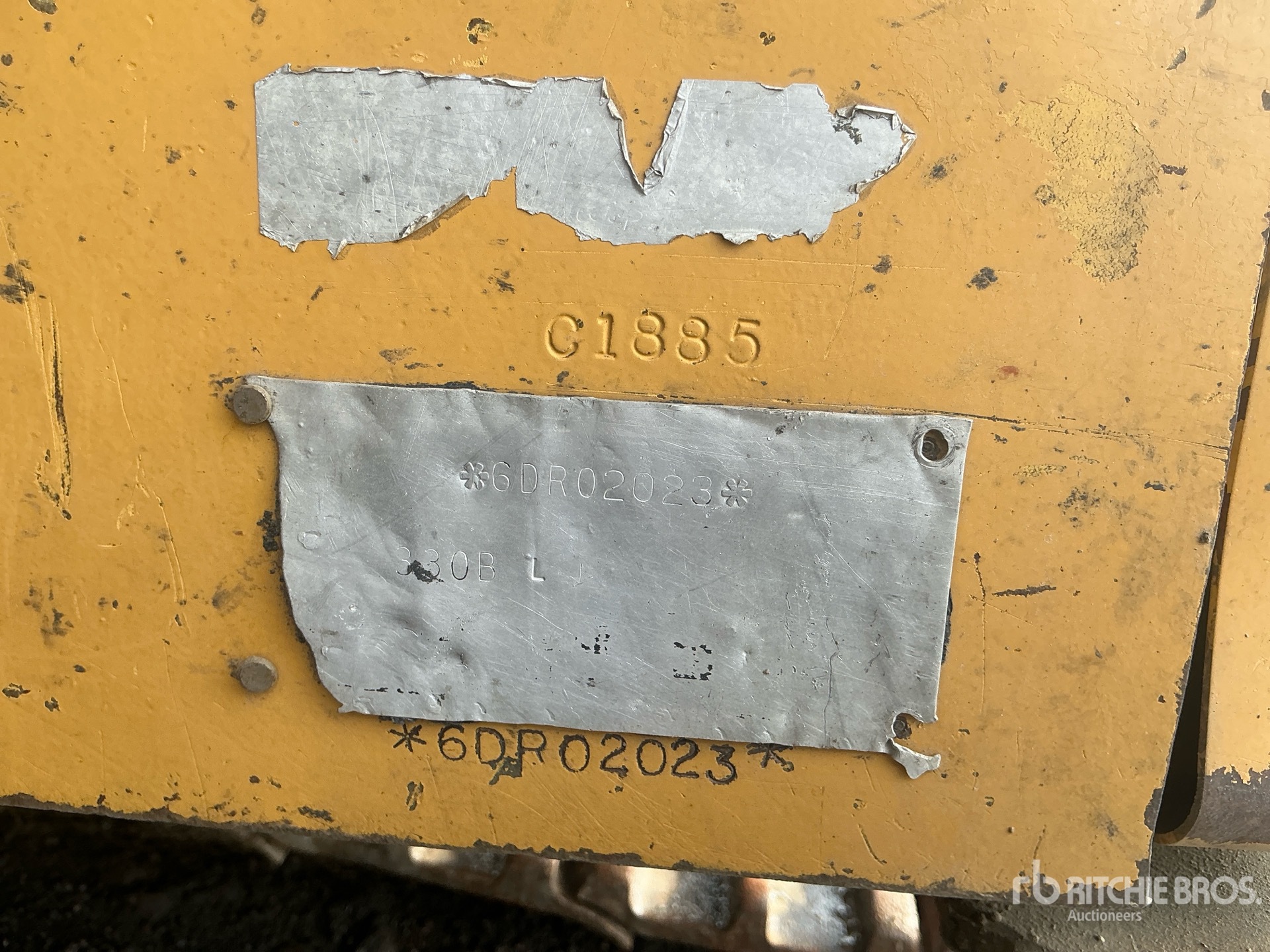 1998 Caterpillar 330B L