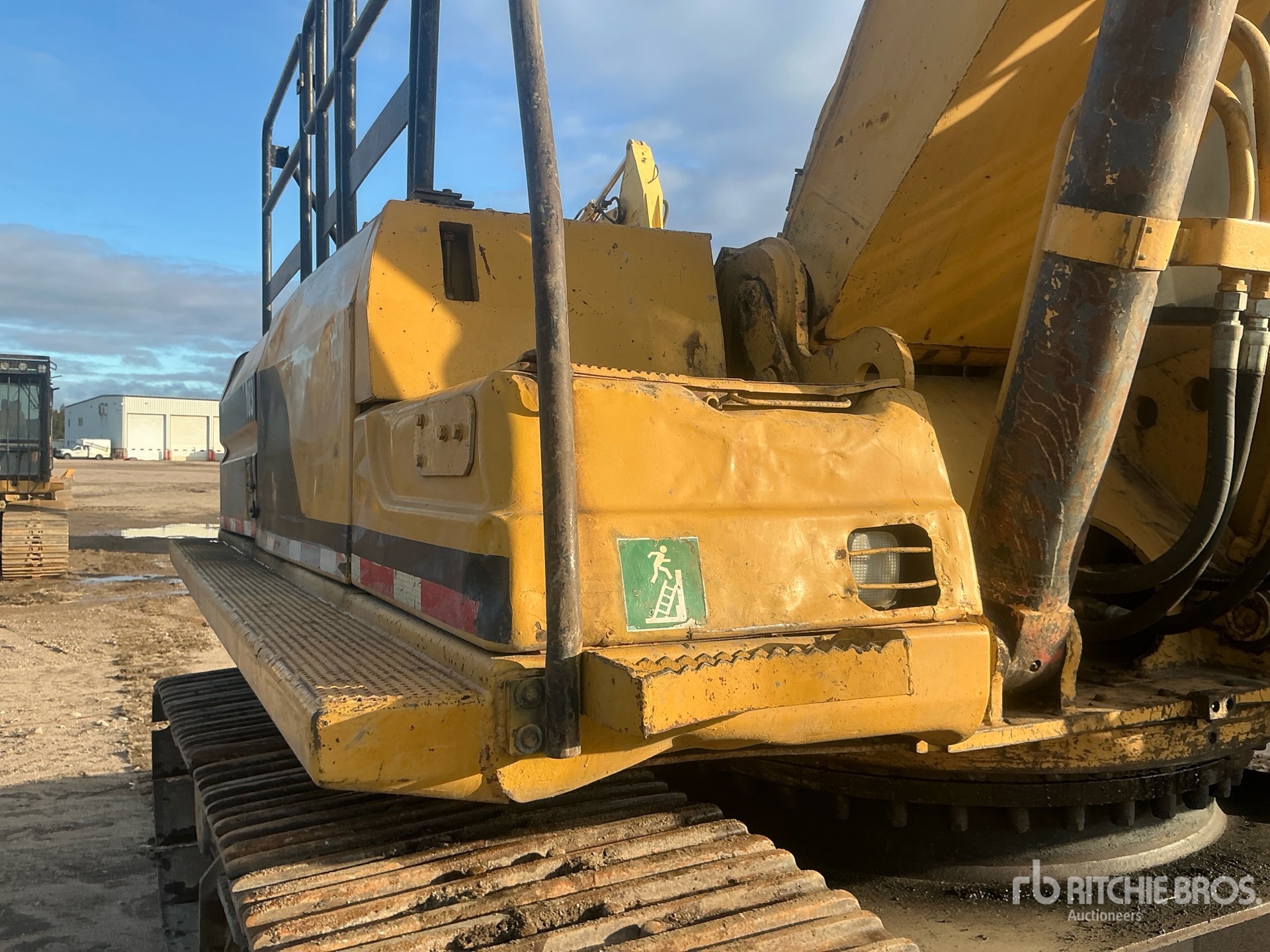 1999 Caterpillar 330B L