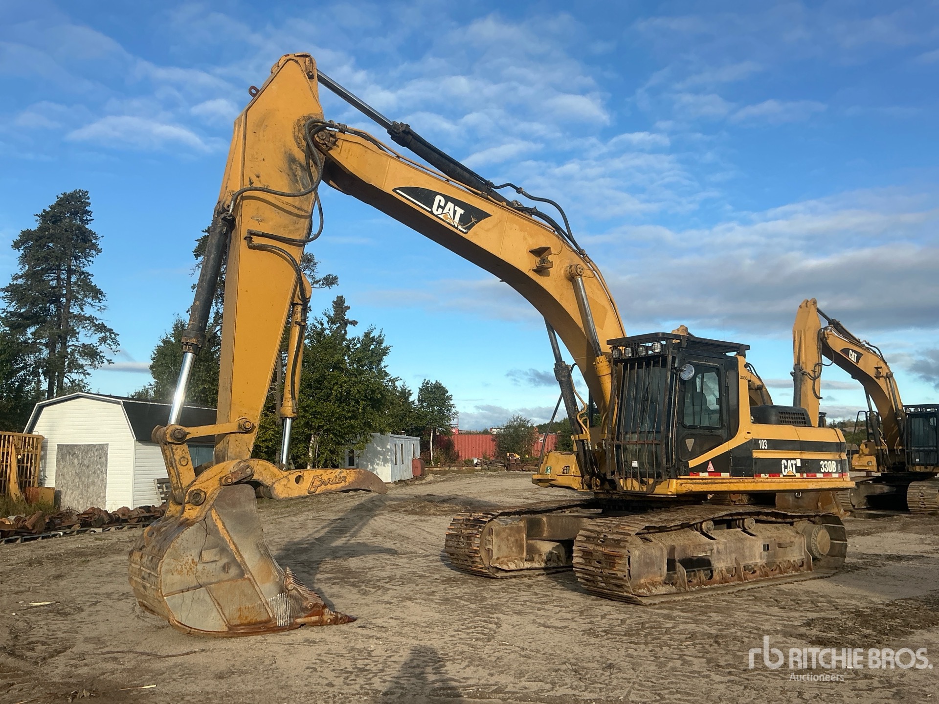 1999 Caterpillar 330B L