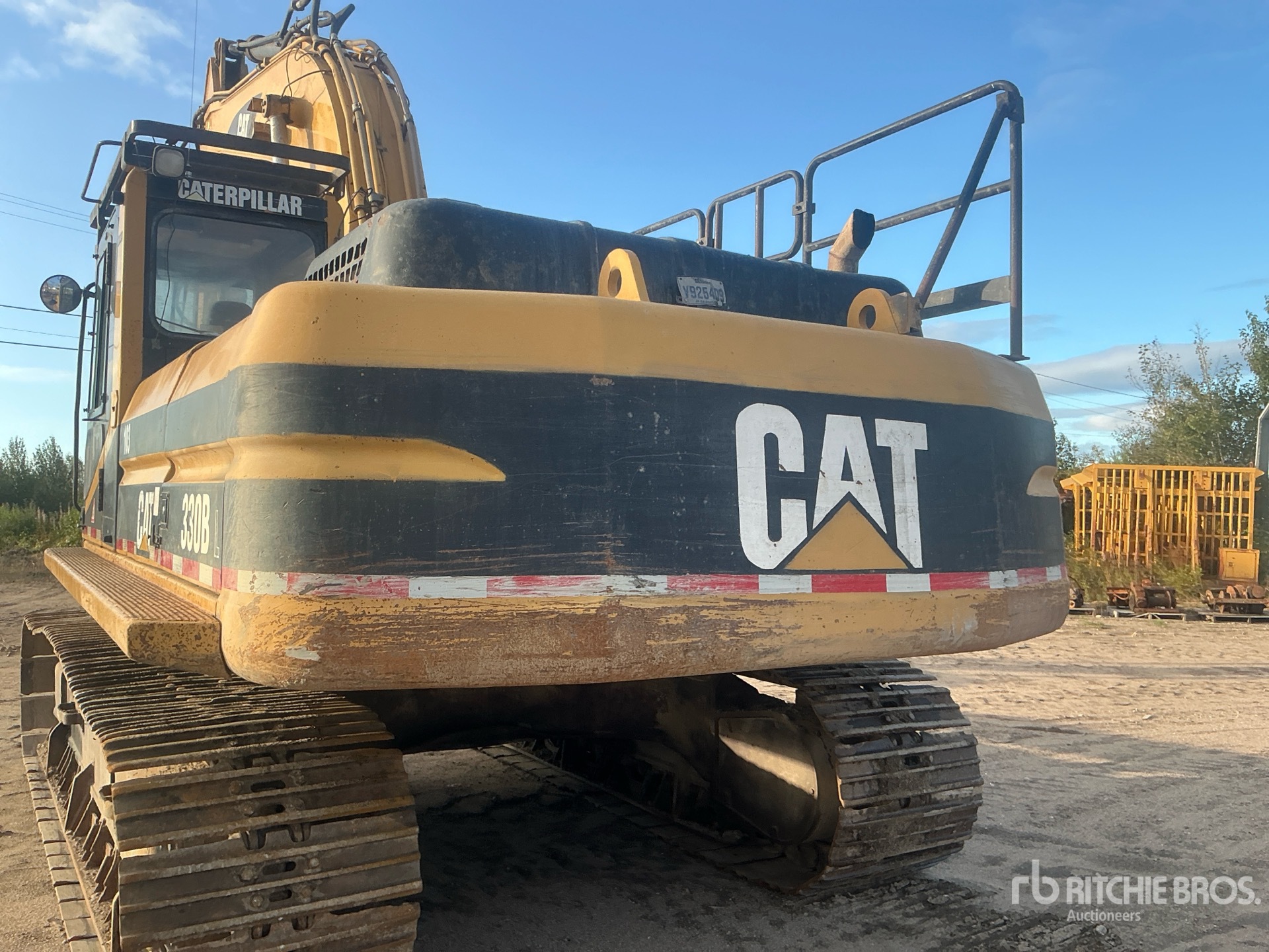 1999 Caterpillar 330B L