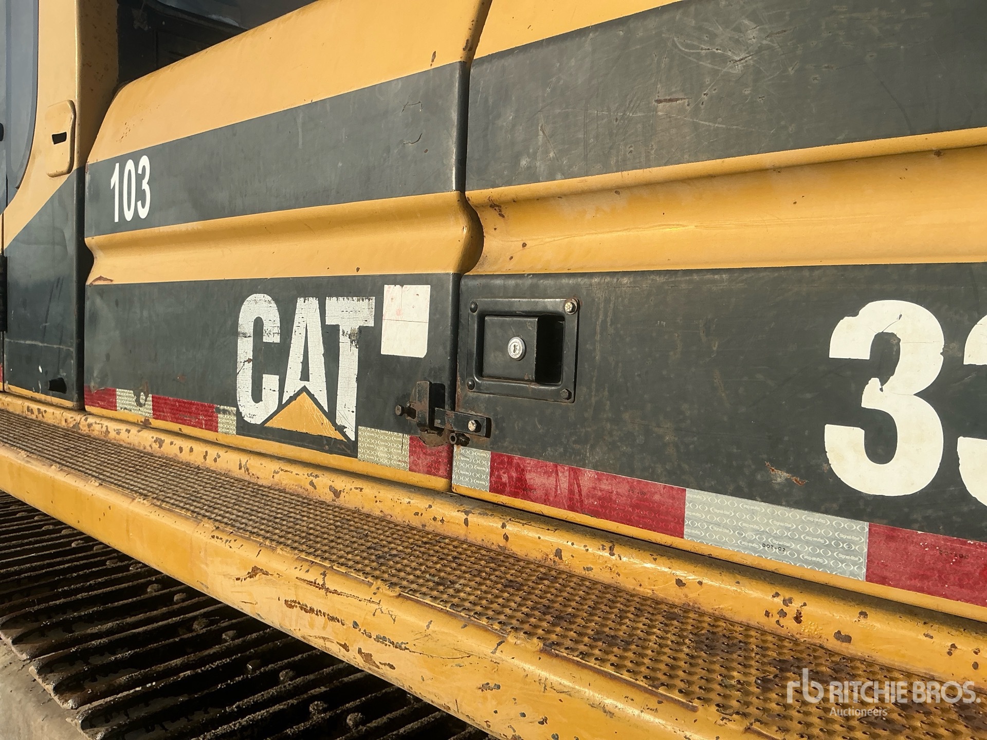 1999 Caterpillar 330B L