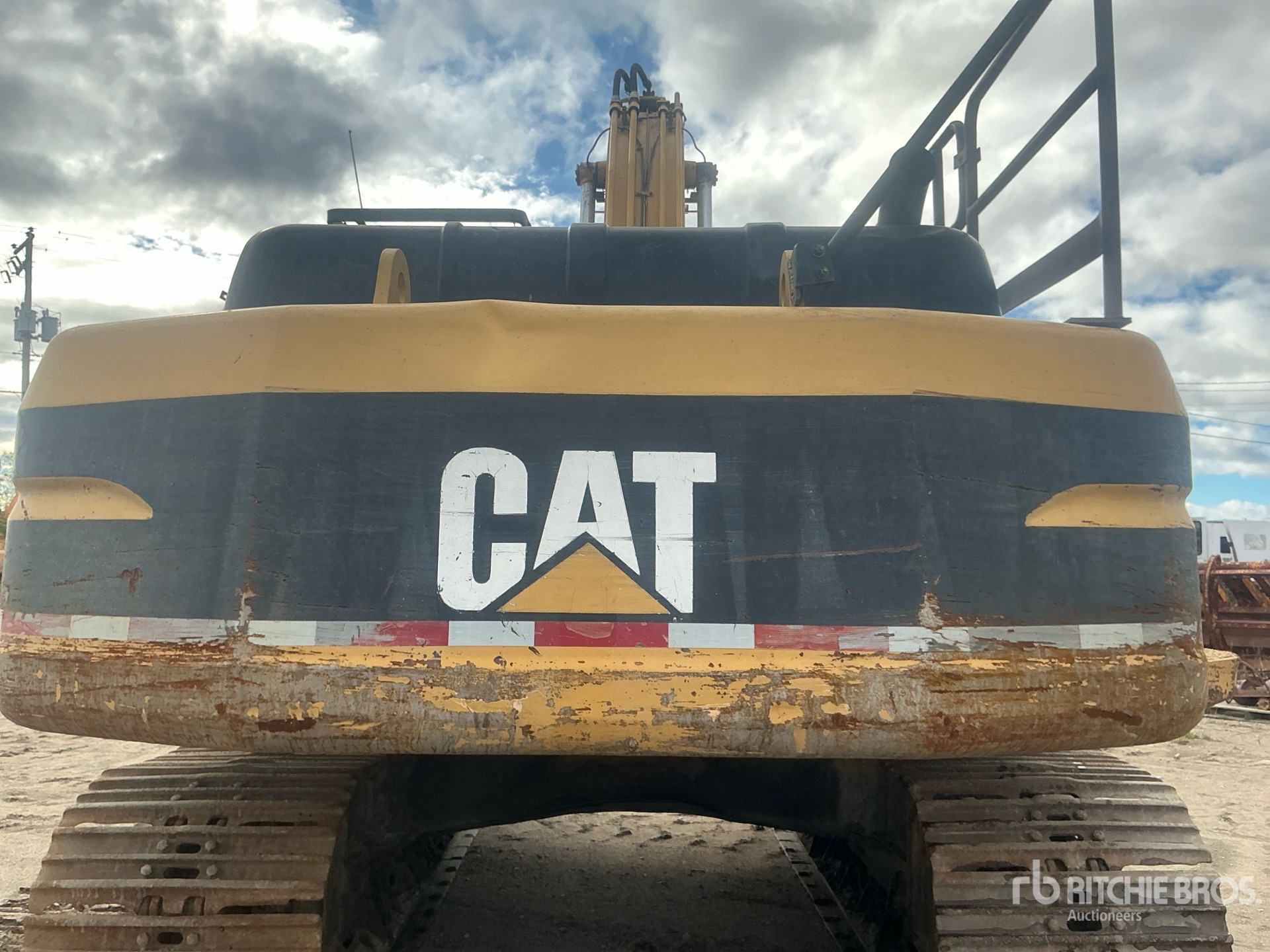 1999 Caterpillar 330B L