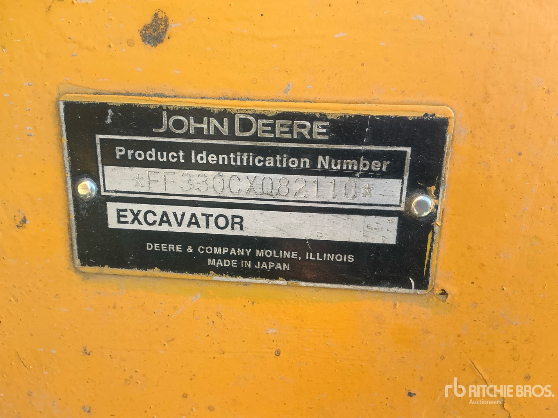 2002 John Deere 330C LC