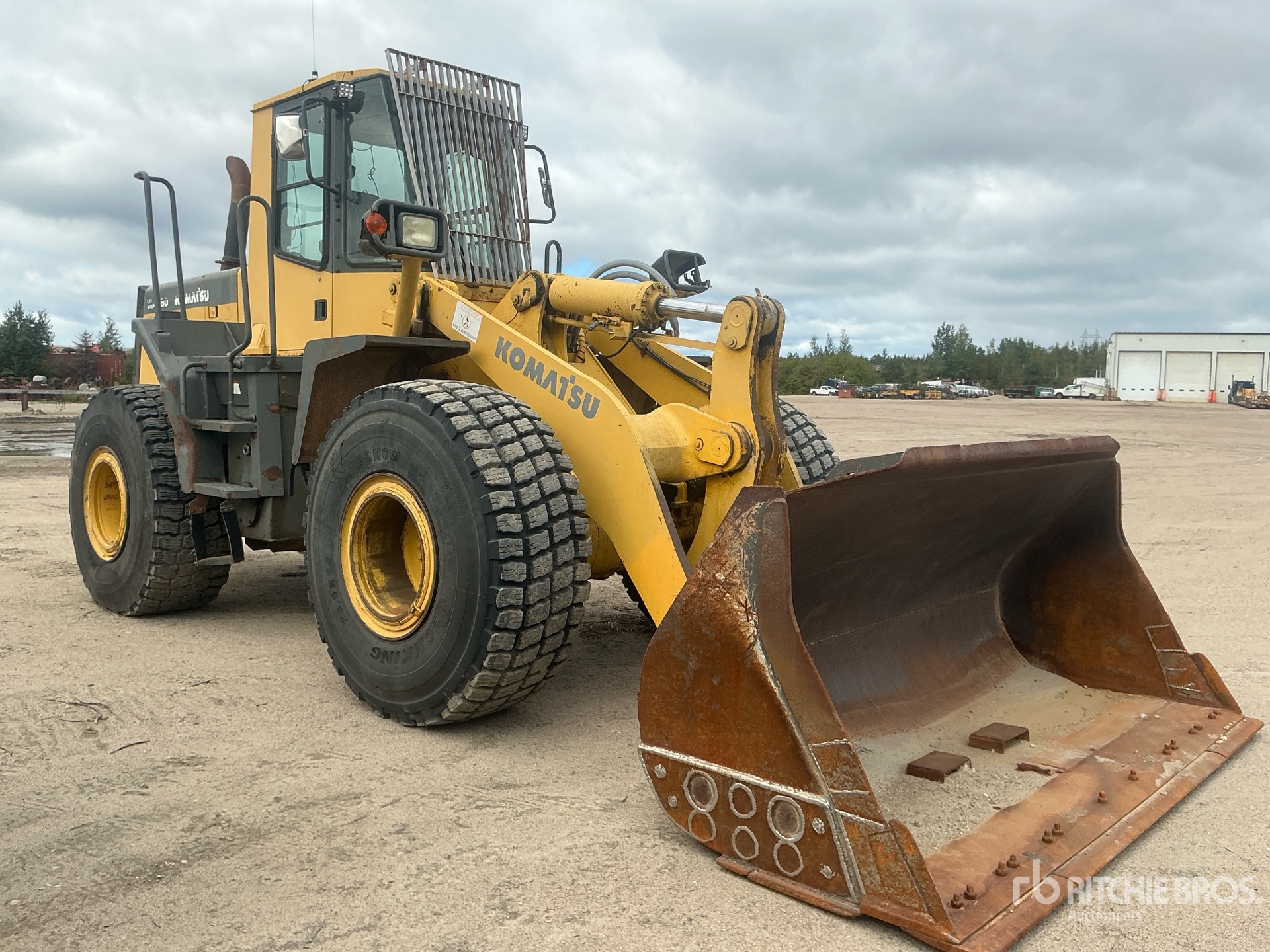 2000 Komatsu WA380-3
