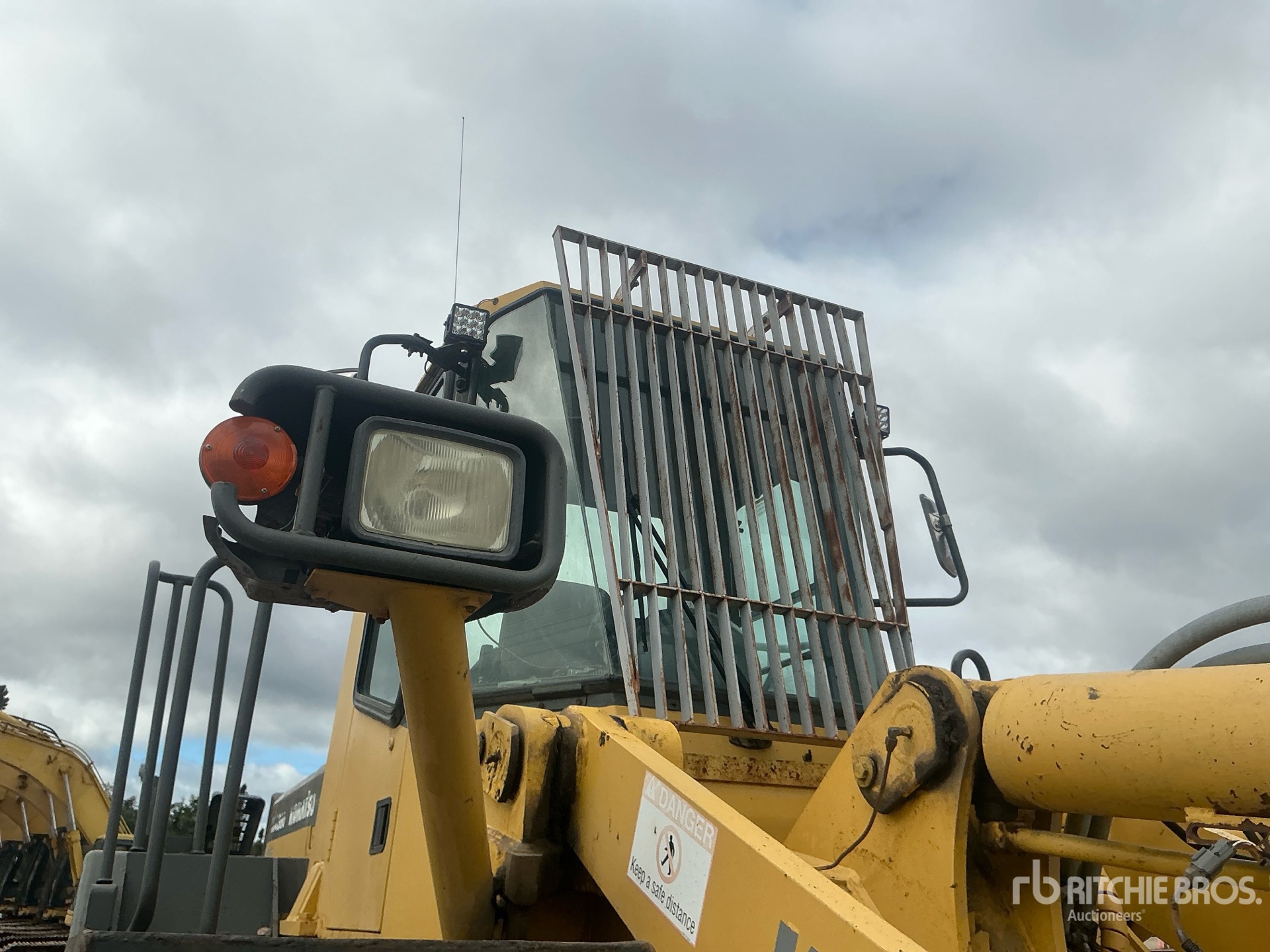 2000 Komatsu WA380-3