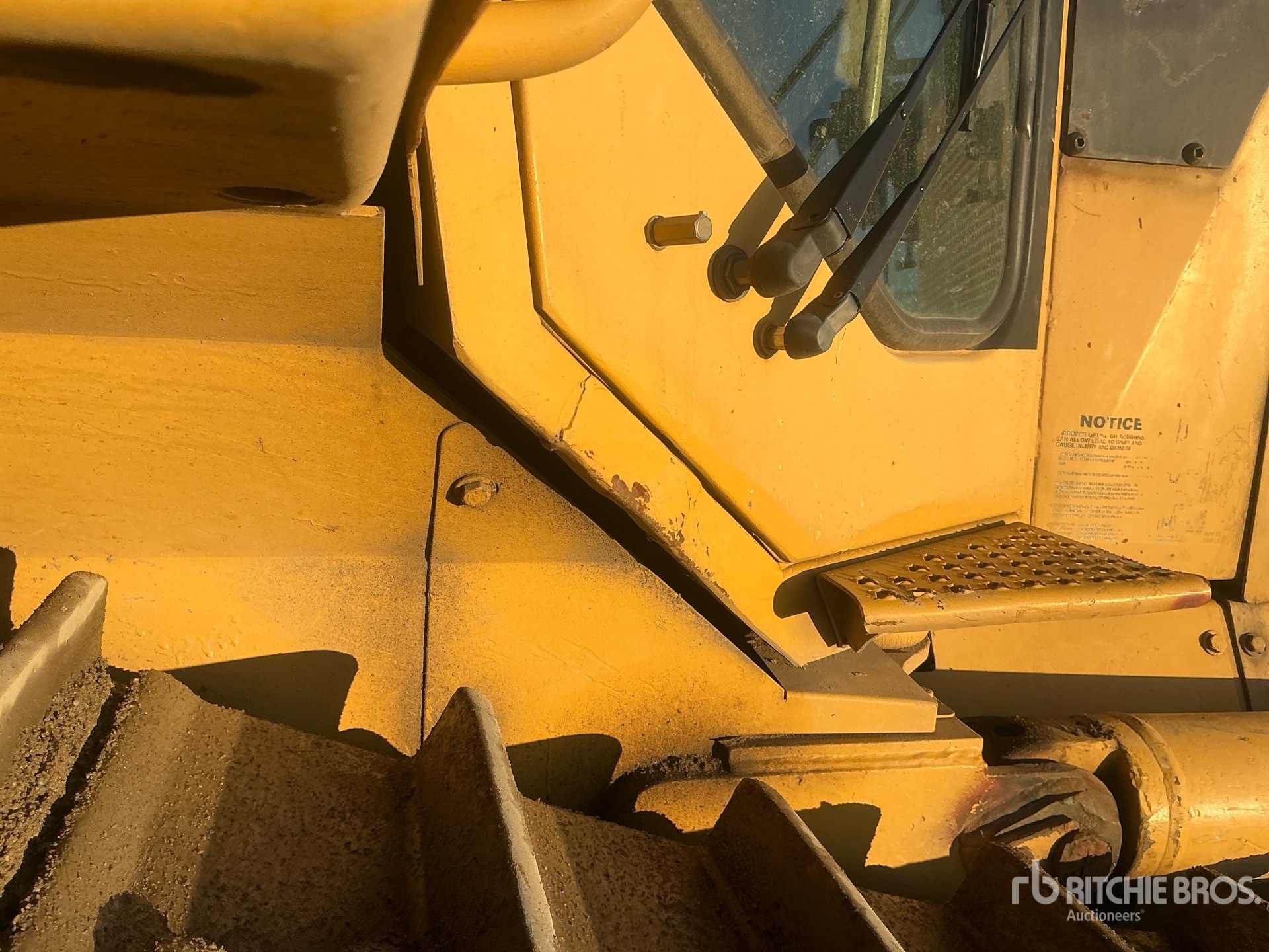 2000 Caterpillar D6M XL