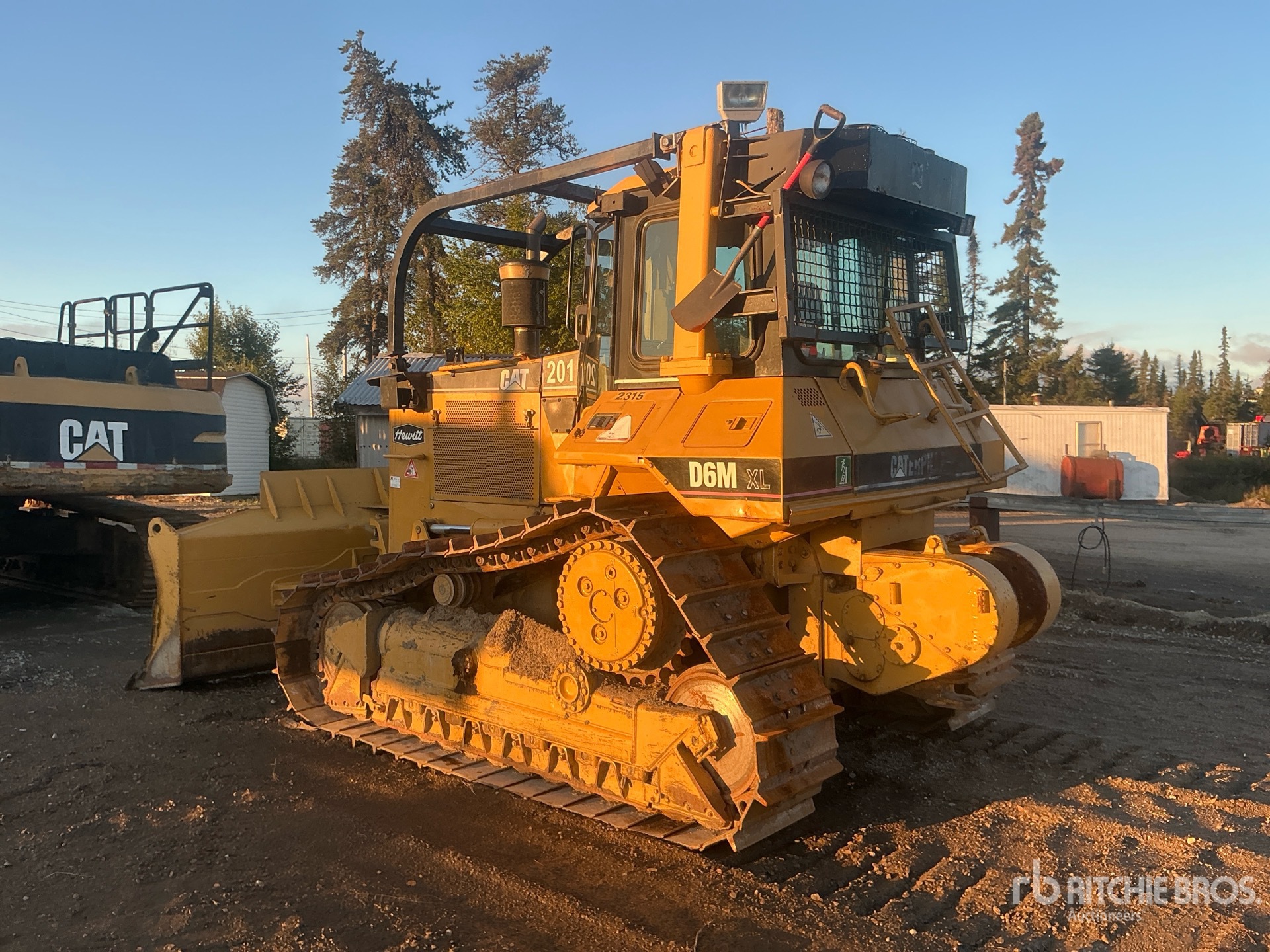 2000 Caterpillar D6M XL