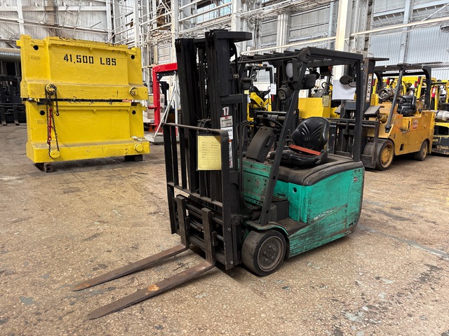 Mitsubishi FB20PNT2 3650 lb Electric Forklift Mitsubishi FB20PNT2 3650 lb Electric Forklift
