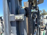 Hydraulics with Mast Lift Cylinders
