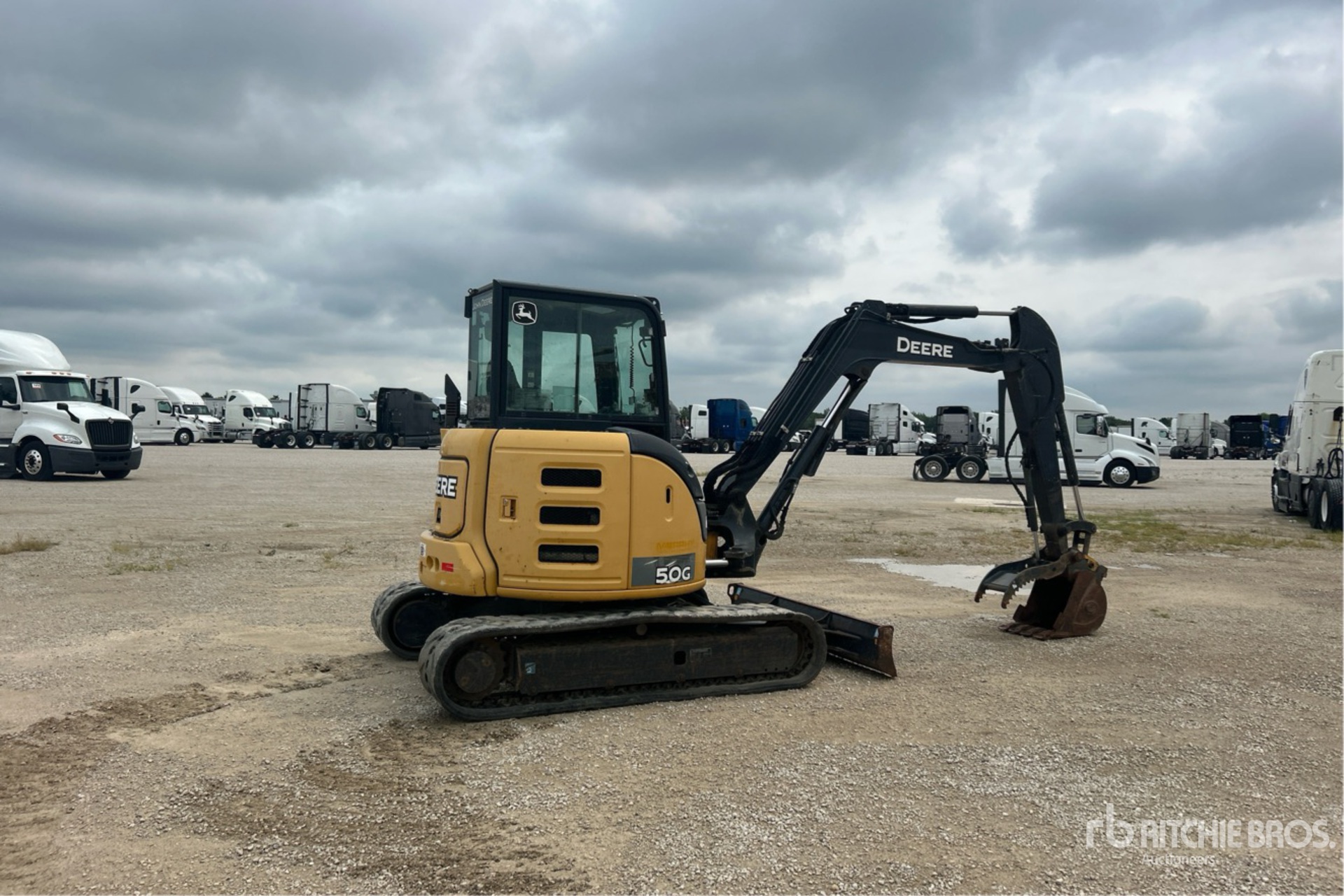 2016 John Deere 50G