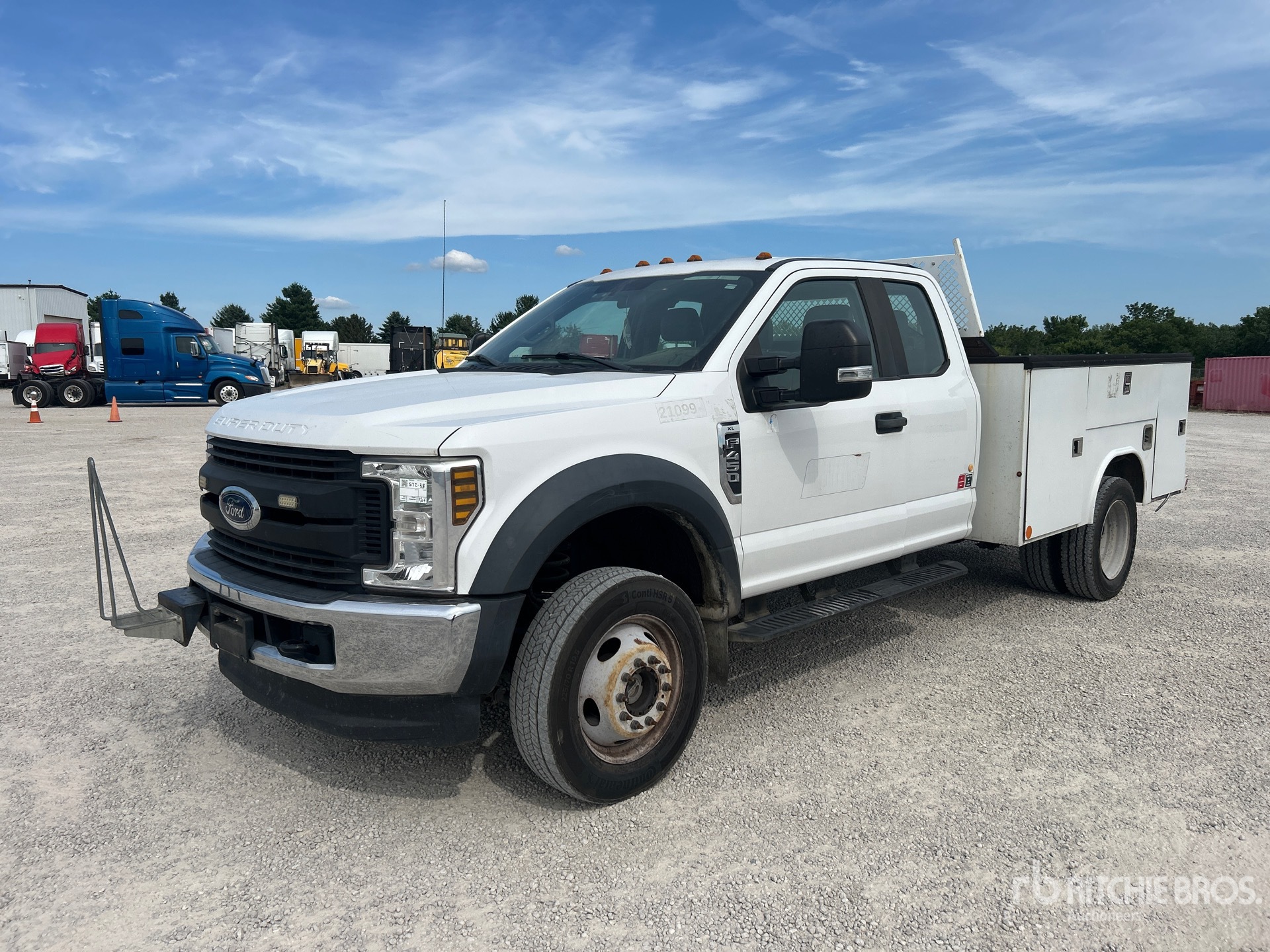 General Appearance with Featured Photo