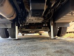 Underbody with Leveling Jacks