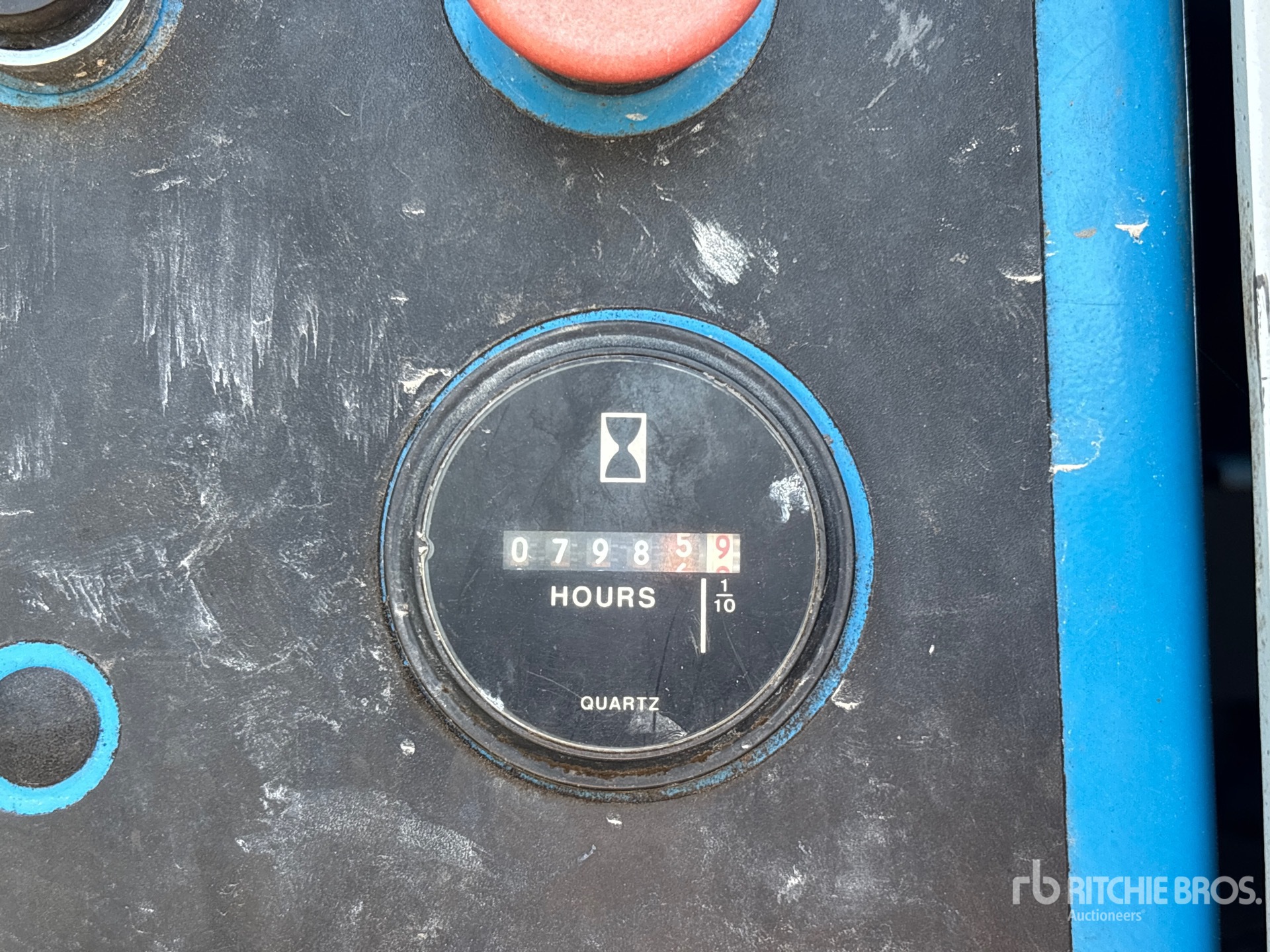 General Appearance with Hour Meter / Odometer