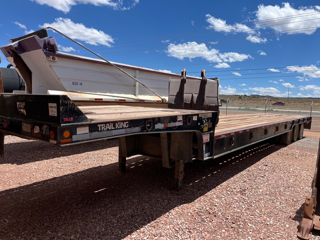 2002 Trail King TK110SA-483 Tri/A Sliding Axle Trailer 2002 Trail King TK110SA-483 Tri/A Sliding Axle Trailer