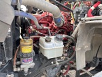 Moteur with Engine - Left Side