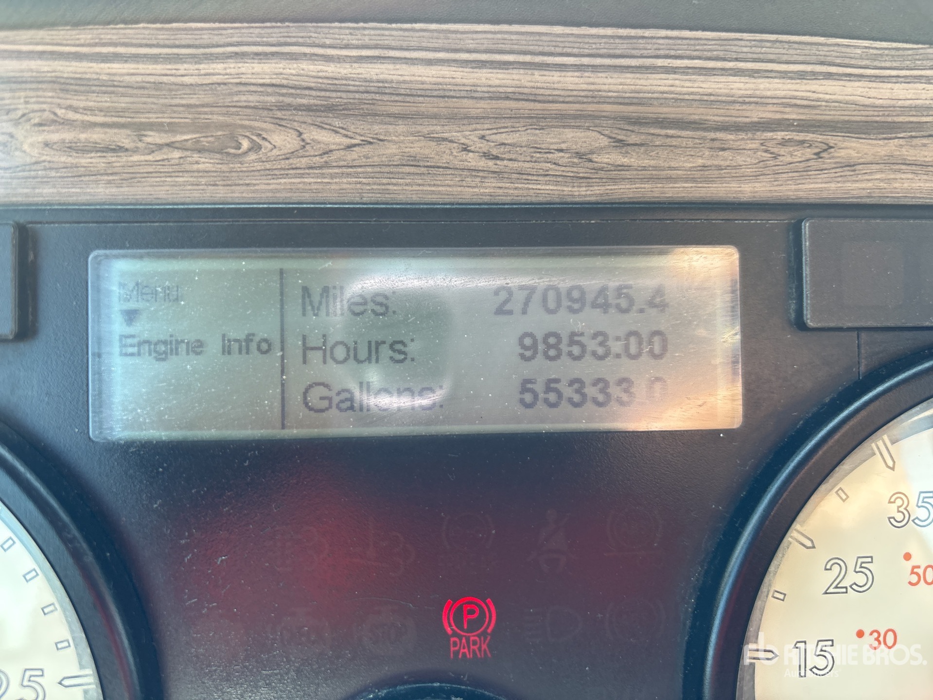 2018 Freightliner Coronado 122SD