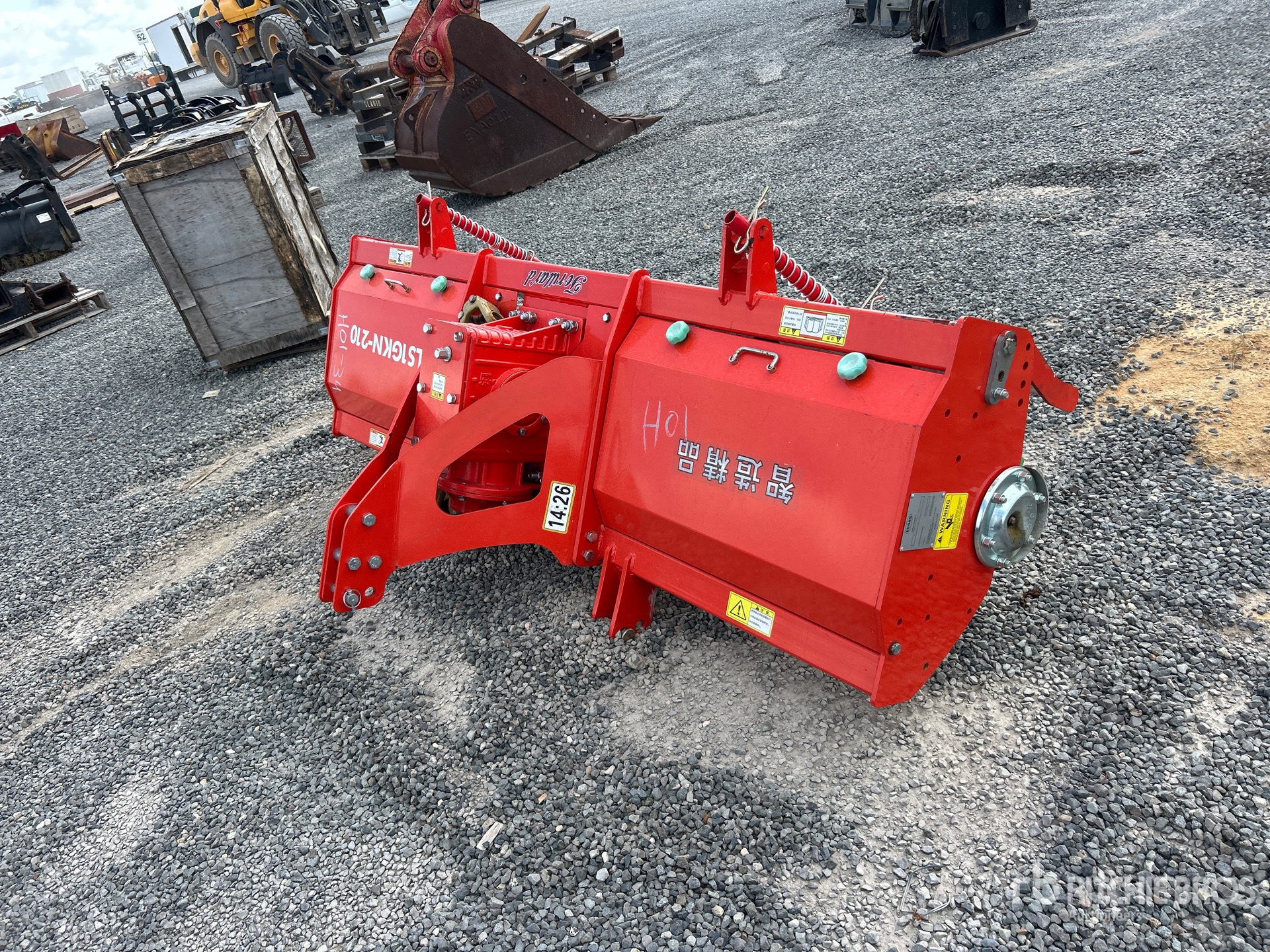 General Appearance with Picture, Right Rear Corner