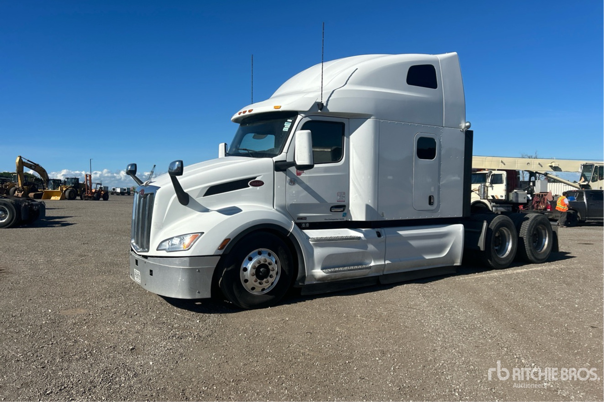 2023 Peterbilt 579
