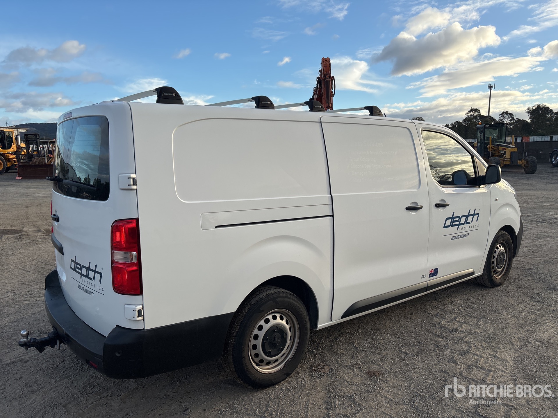 General Appearance with Picture, Left Rear Corner