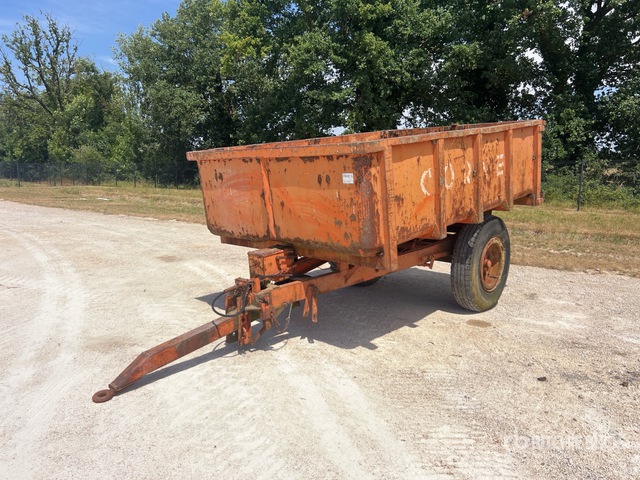 Corne Antoine Grain Trailer