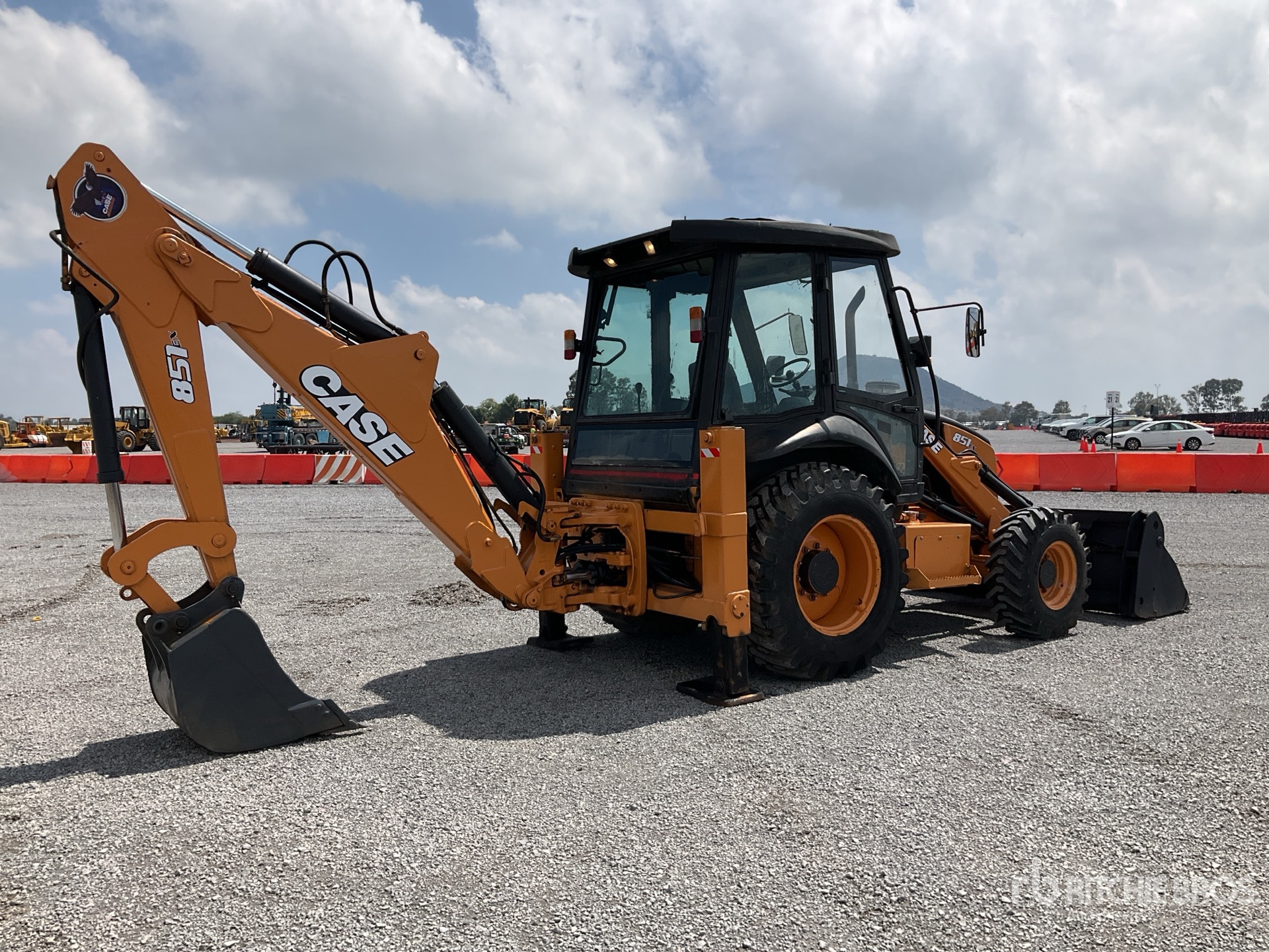 2016 Case 851EX-SS