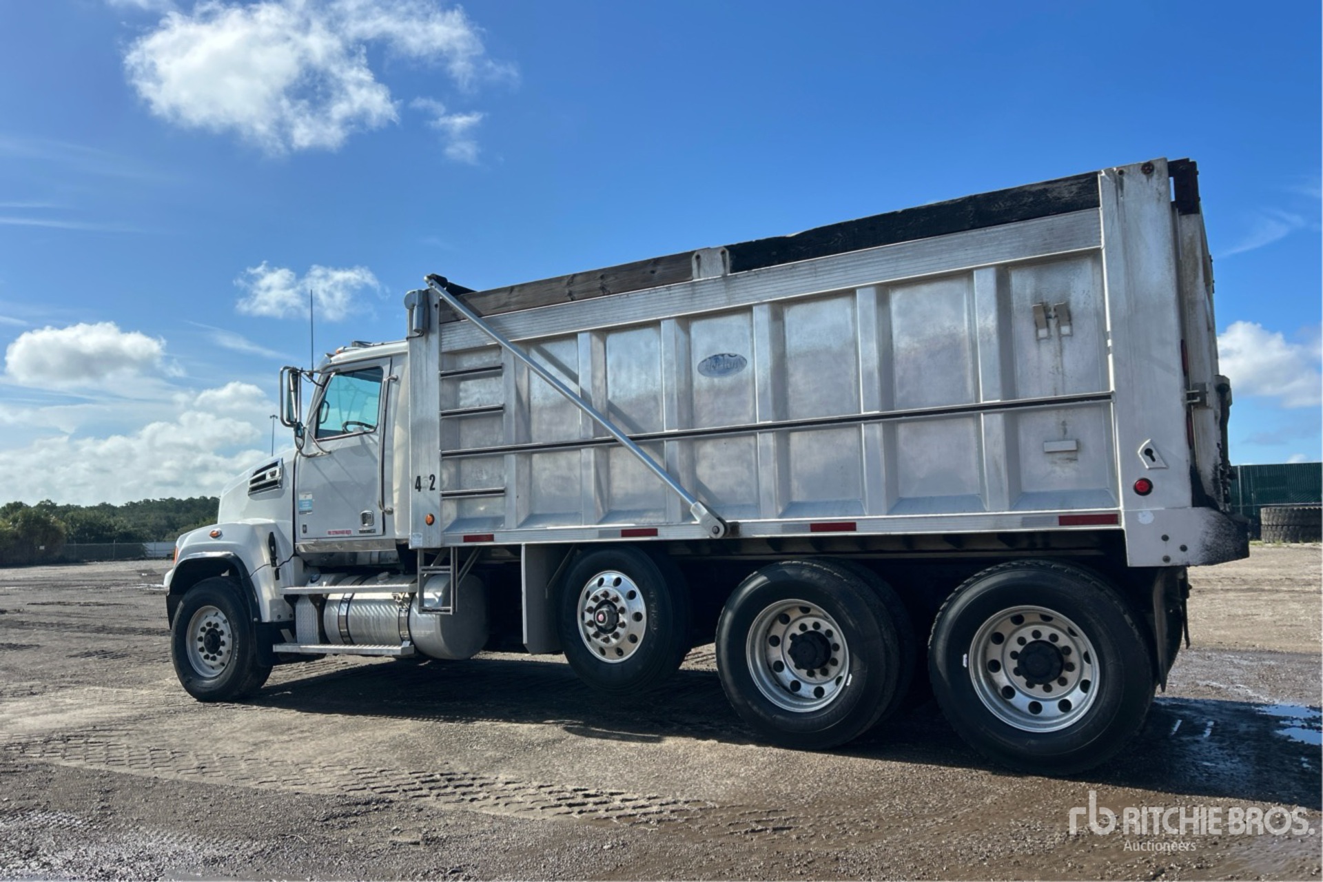 2016 Western Star 4700SF
