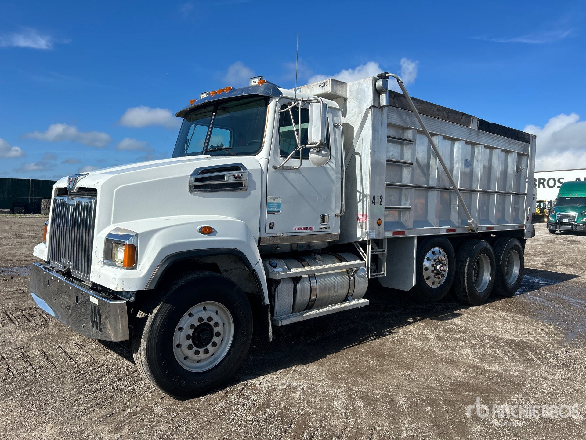 2016 Western Star 4700SF
